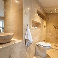 Captains Ensuite