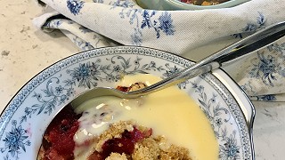 Blackberry & Apple Crumble