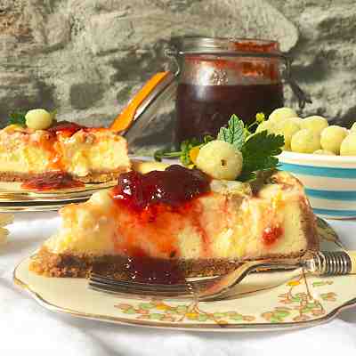 Gooseberry and Ginger Baked Cheesecake