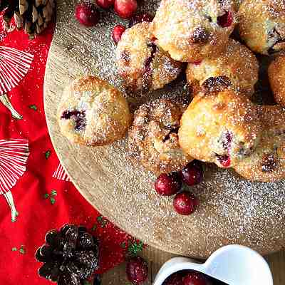 Cranberry & White Chocolate Muffins