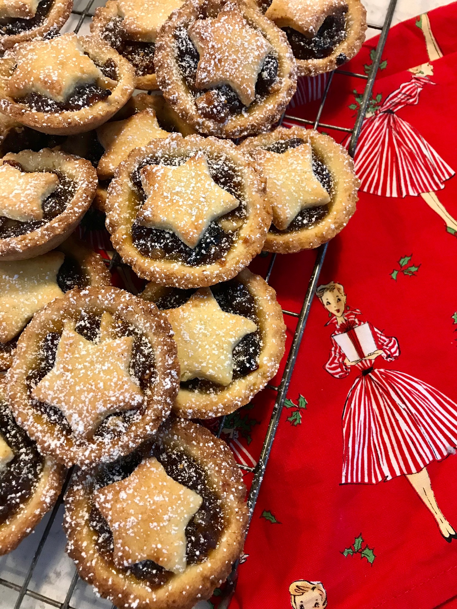 mince-pies-shortcrust-puff-pastry-dunowen-house-blog