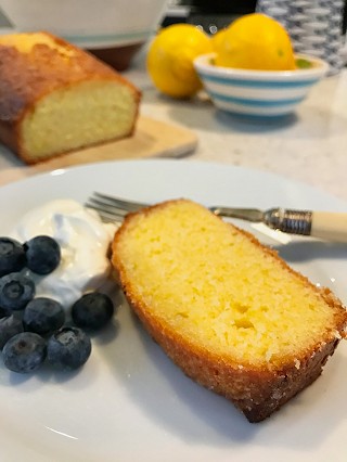 Lemon Drizzle Cake