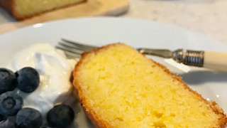 Lemon Drizzle Cake