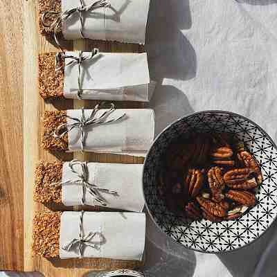 Snack Bars on the GO!